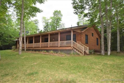 24 Big Lake Shore Road Greenlaw Chopping Twp ME 04668