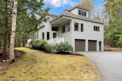 11 Island Pond Road Cumberland ME 04110