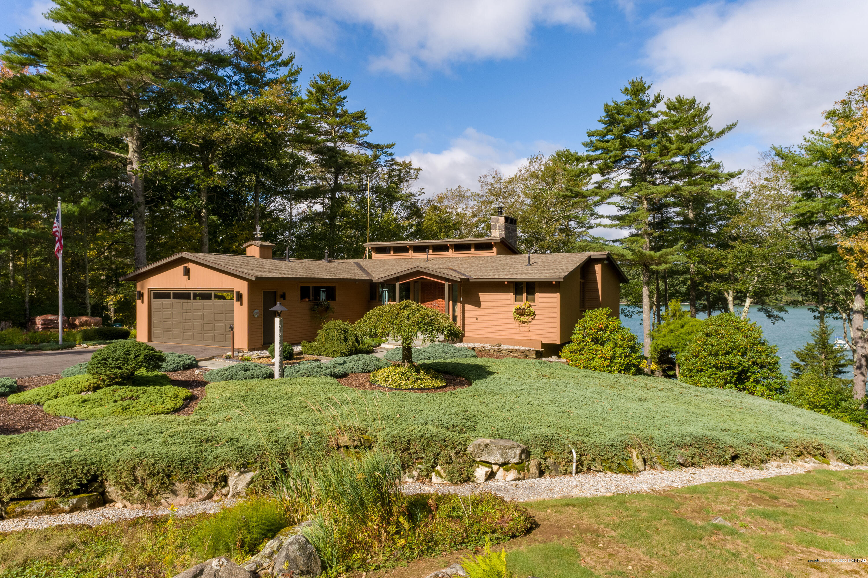 71 Hunters Landing Road South Bristol ME 04573