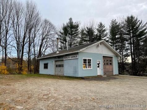 126 Lewiston Road West Gardiner ME 04345