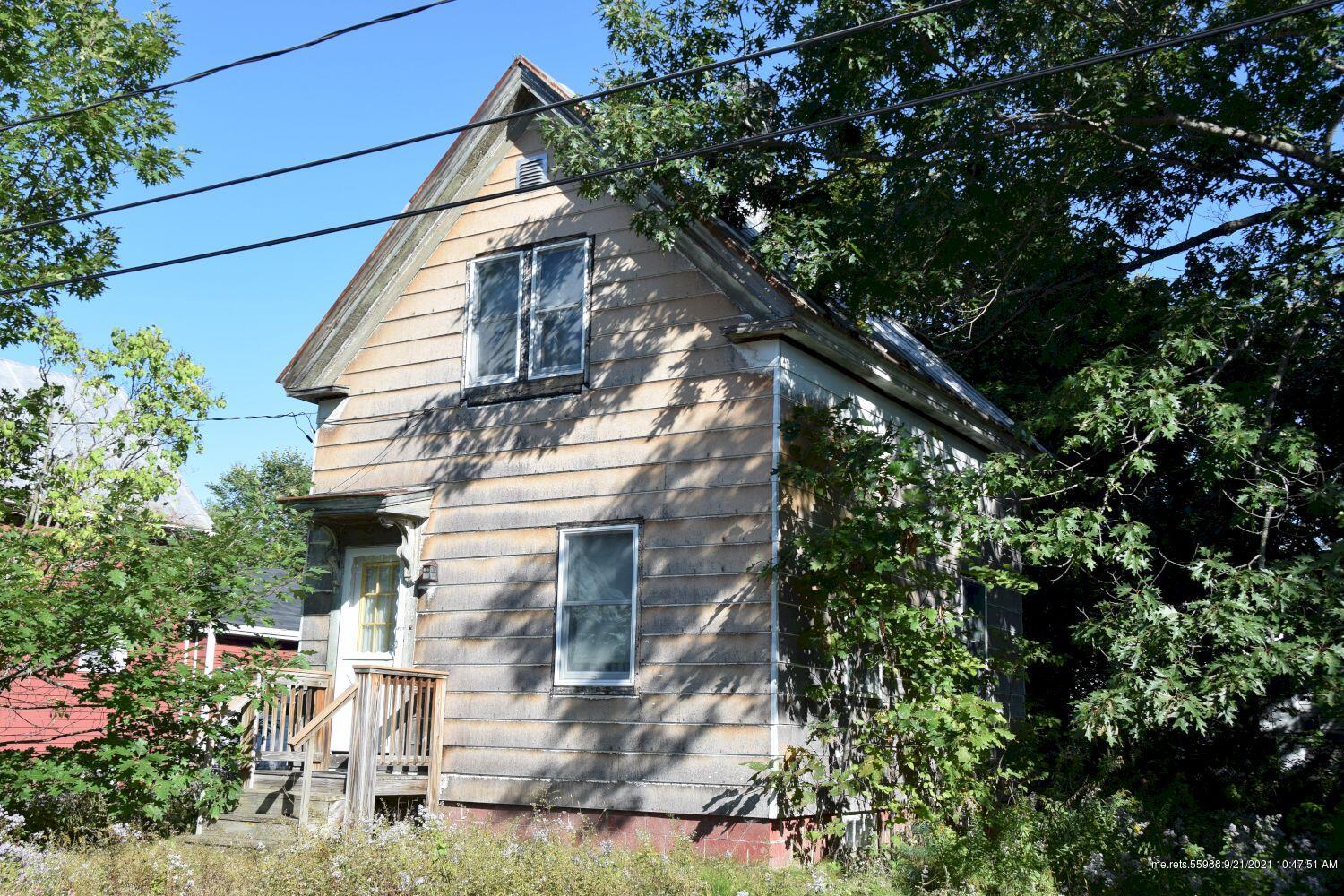 10 Pratt Court Skowhegan ME 04976