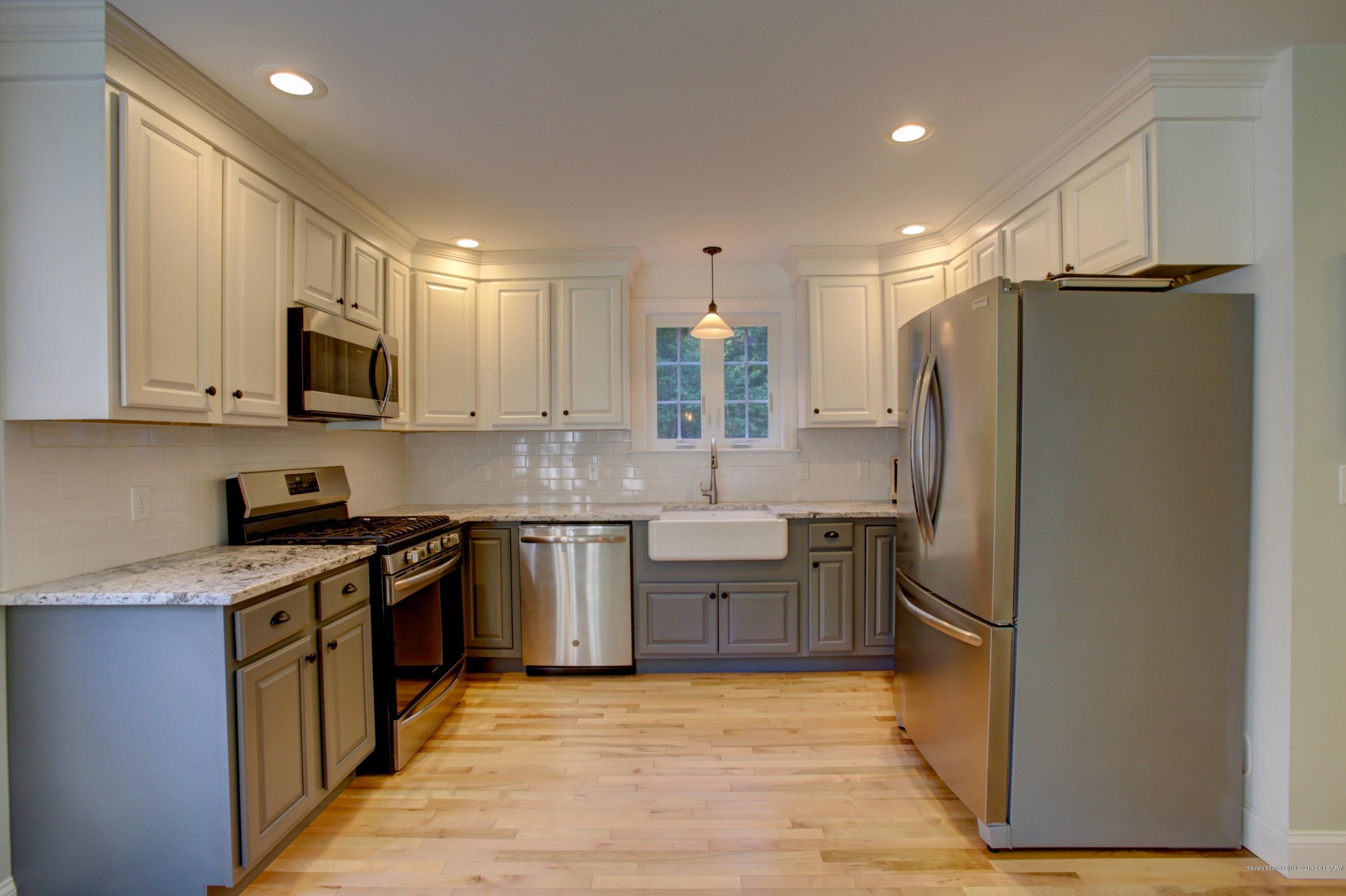 91 Adams Way Freeport ME 04032