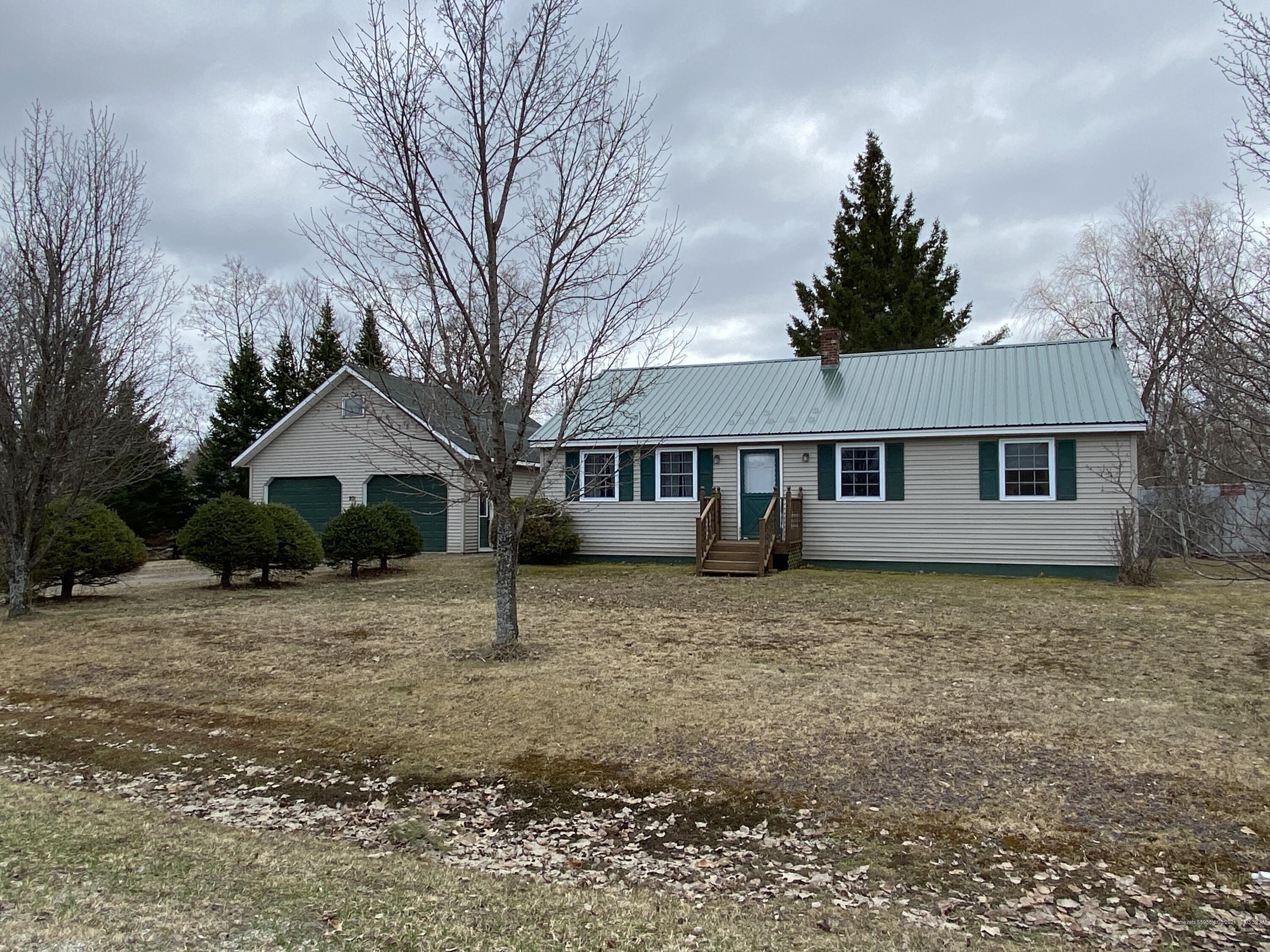 20 Cross Street Howland ME 04448