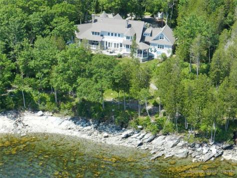 32 Seaspray Lane Brooklin ME 04616