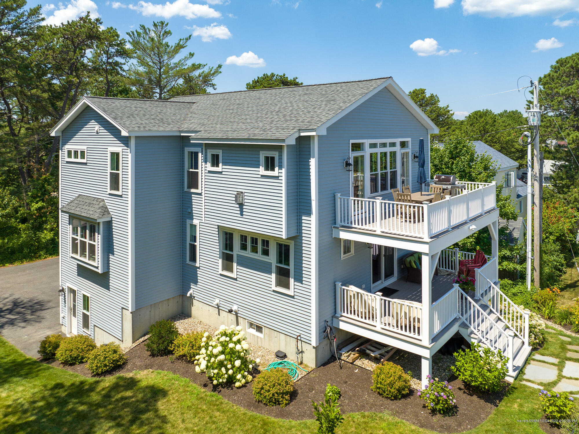 423 Seaside Avenue Saco ME 04072