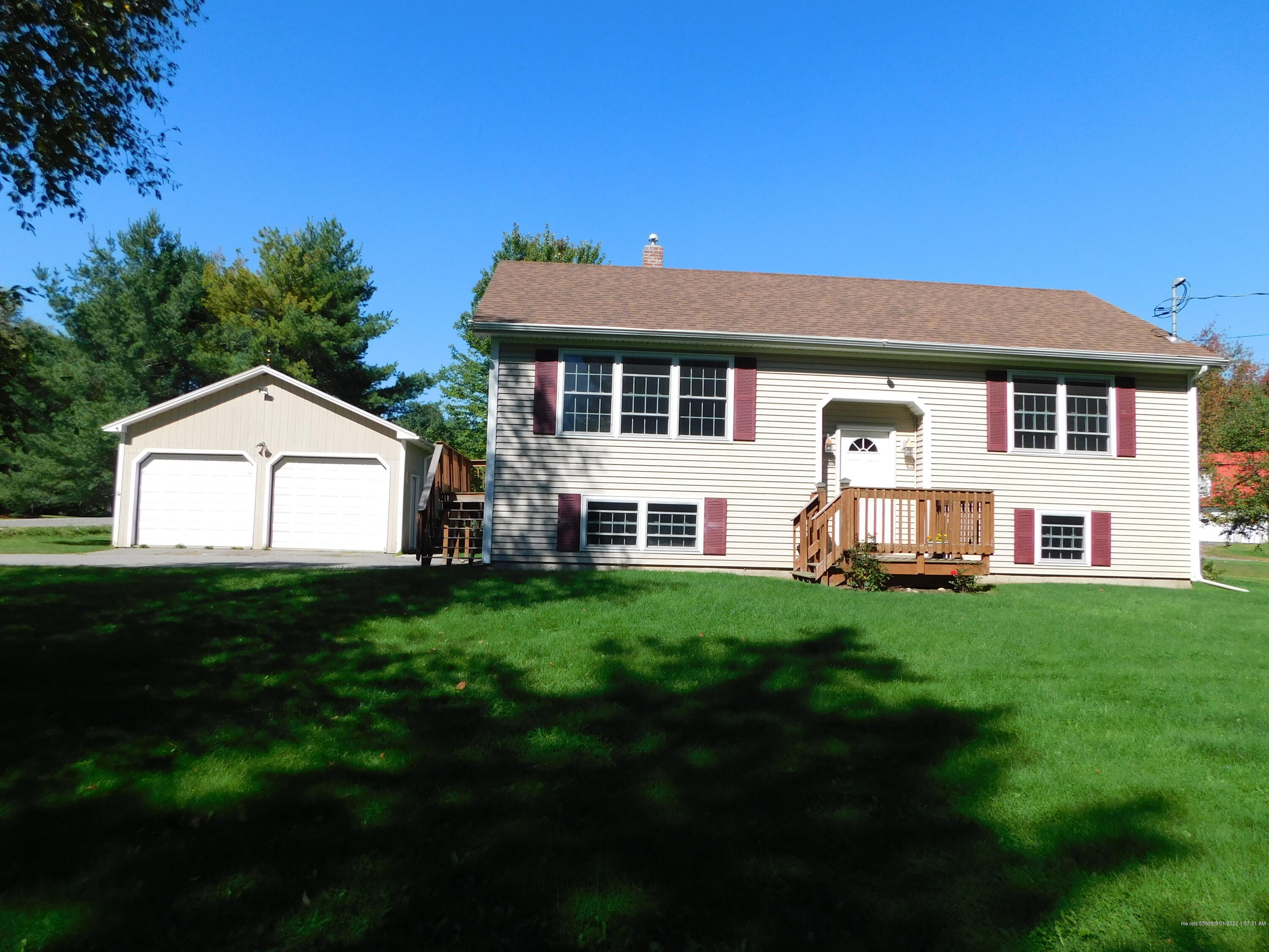 7 Hicks Pond Rd Palmyra ME 04965