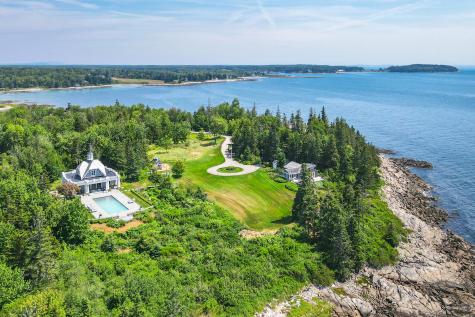76 Seasmoke Road Saint George ME 04860