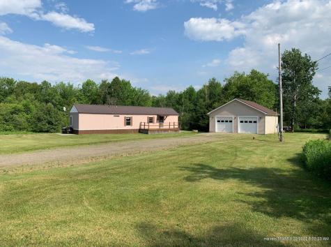 457 Beans Corner Road Hartland ME
