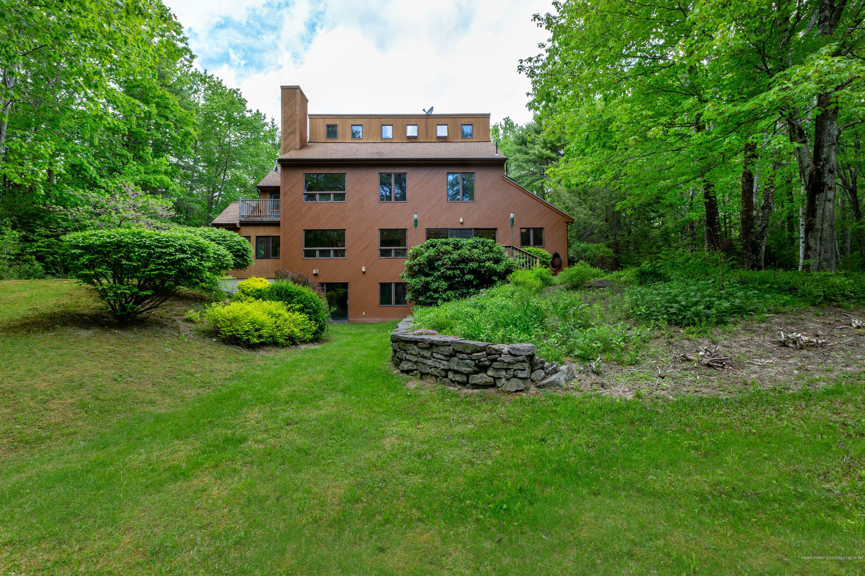 26 Freedom Song Lane Wiscasset ME 04578