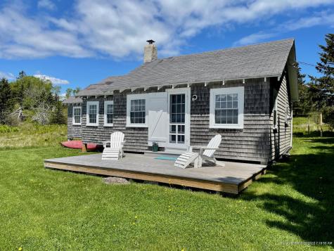 11 Sunrise Lane Brooklin ME 04616