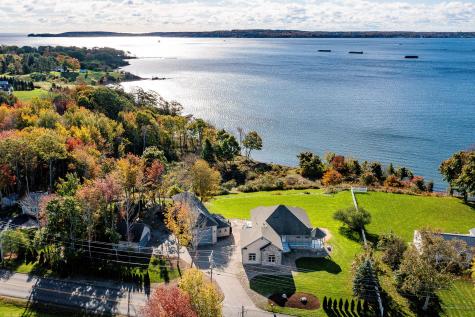 87 Waldo Avenue Rockland ME 04841