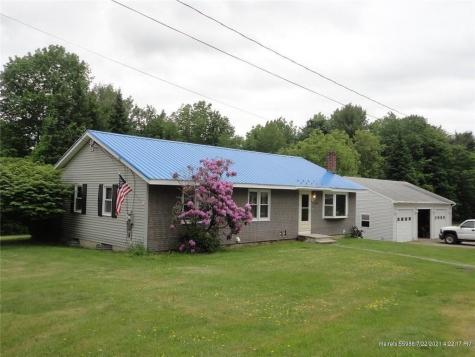 4 Andrews Road Winthrop ME 04364