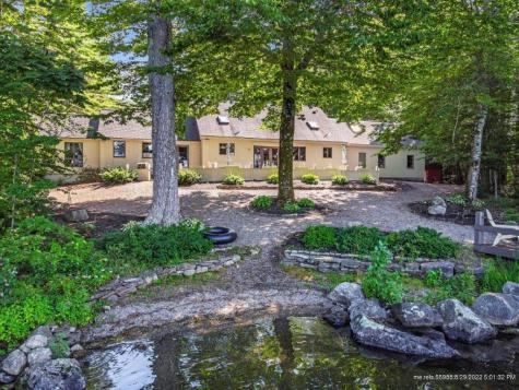 327 West Road West Gardiner ME 04345