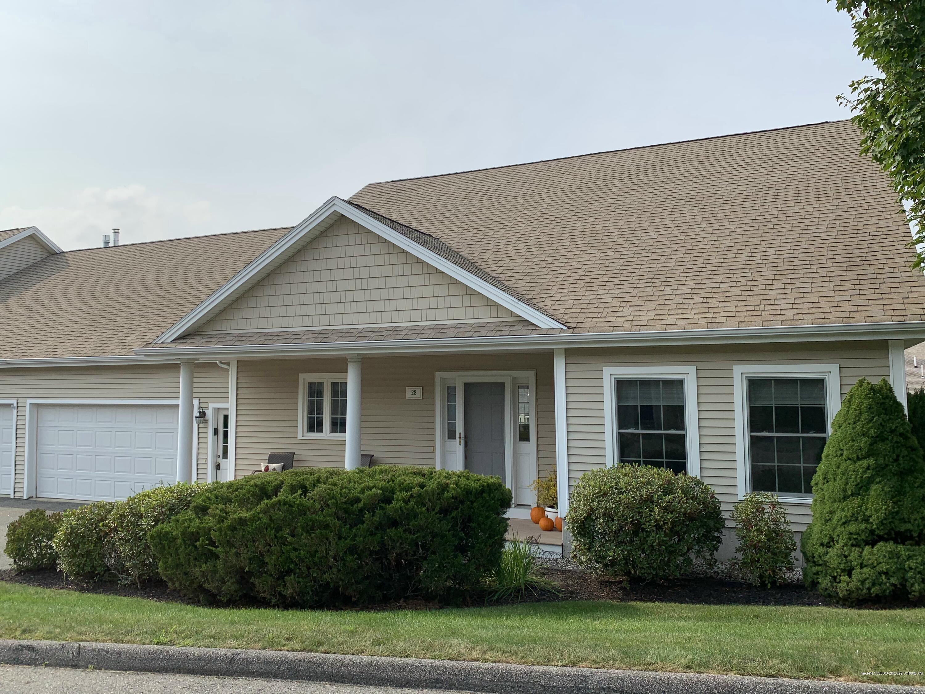 28 Sand Point Lane Cumberland ME 04110