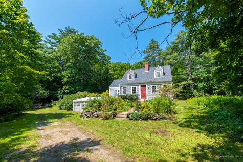40 Lower Flying Point Road Freeport ME 04032