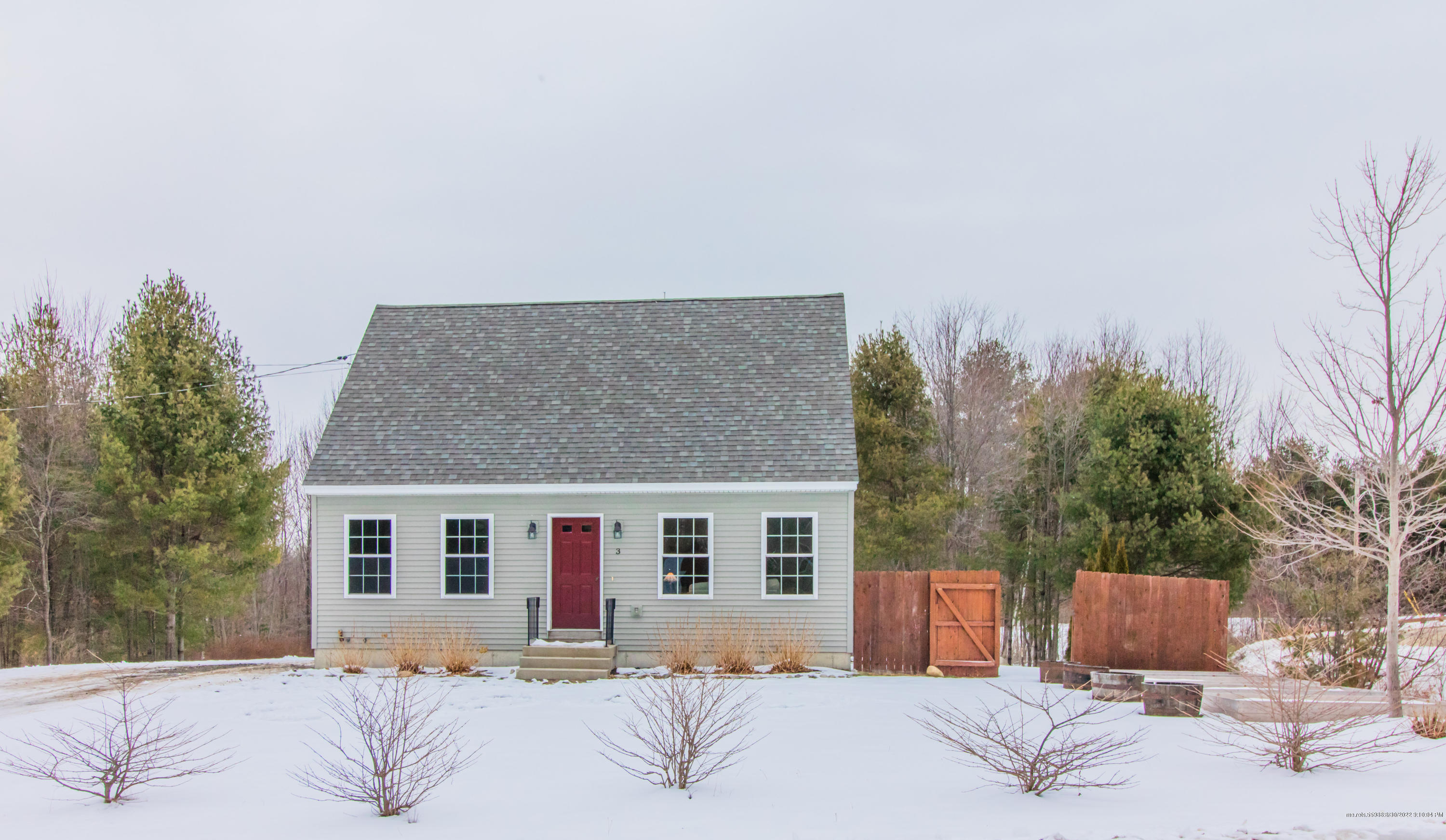 3 Oriole Drive Poland ME 04274