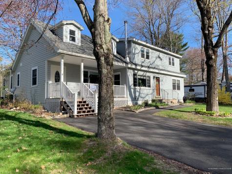 4 Hanson Drive Topsham ME 04086