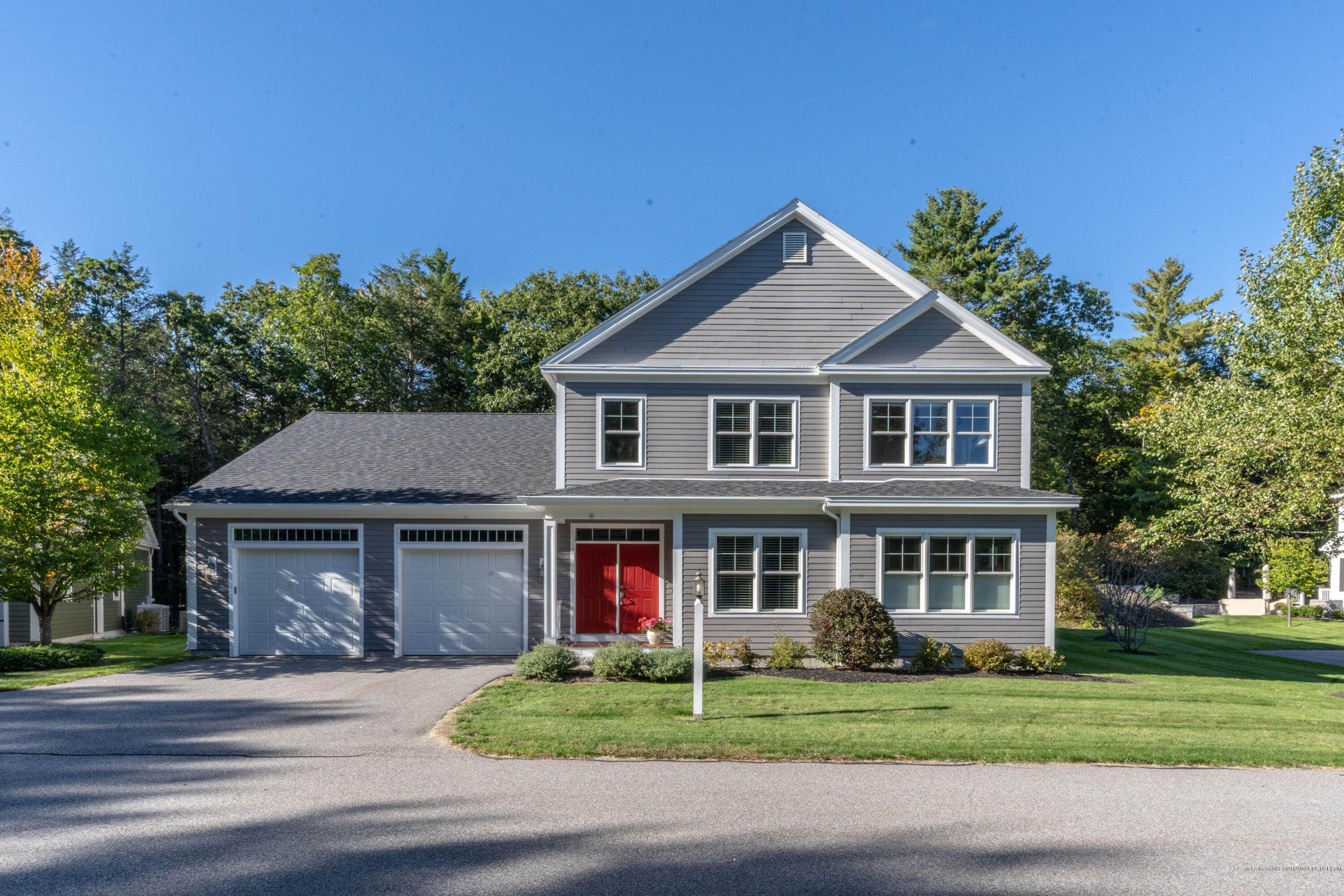 10 Sprucewood Lane Falmouth ME 04105