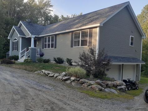 30 Country Lane Belgrade ME 04917