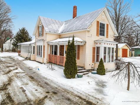 18 South Street Skowhegan ME 04976