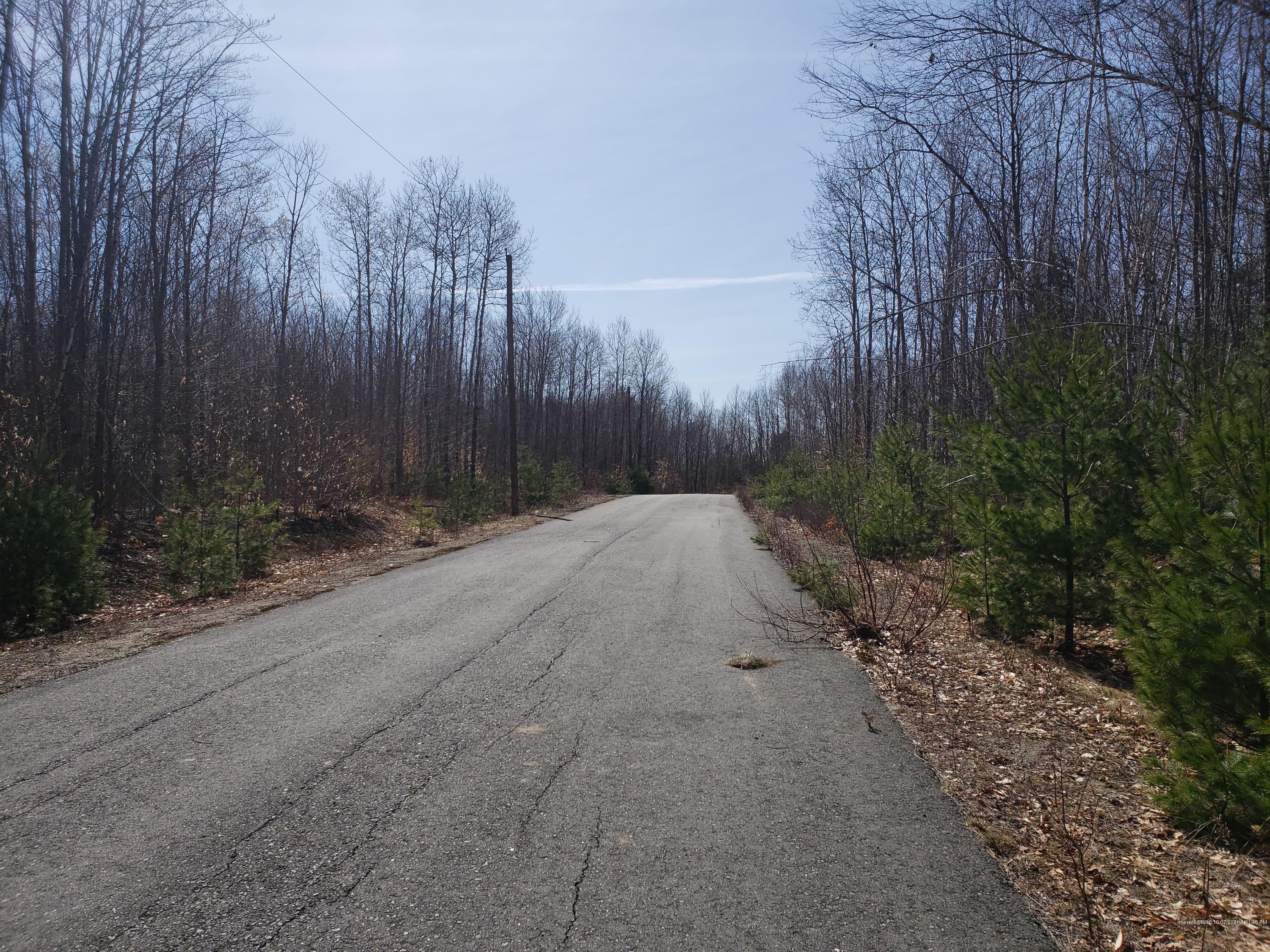 TBD Deerfield Lane Farmington ME 04938