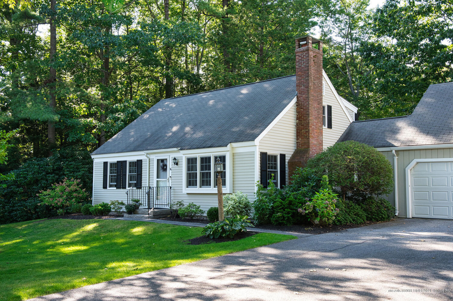 14 Applegate Lane Falmouth ME 04105