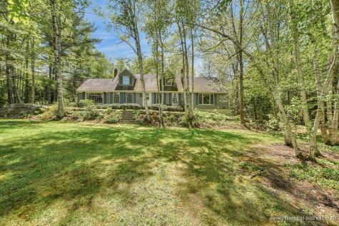 27 Foster Lane Belgrade ME 04917