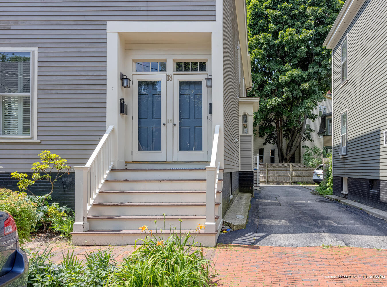 18 Lewis Street Portland ME 04102